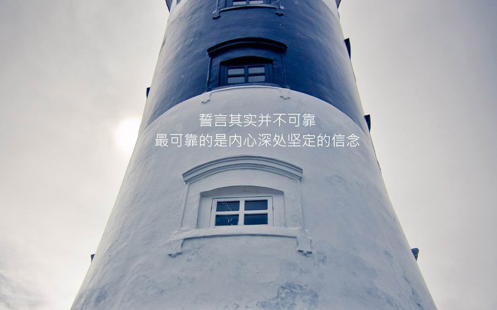 AIYOUXI.COM-水上漂流节，激流中的极速运动体验，水上漂流船是什么