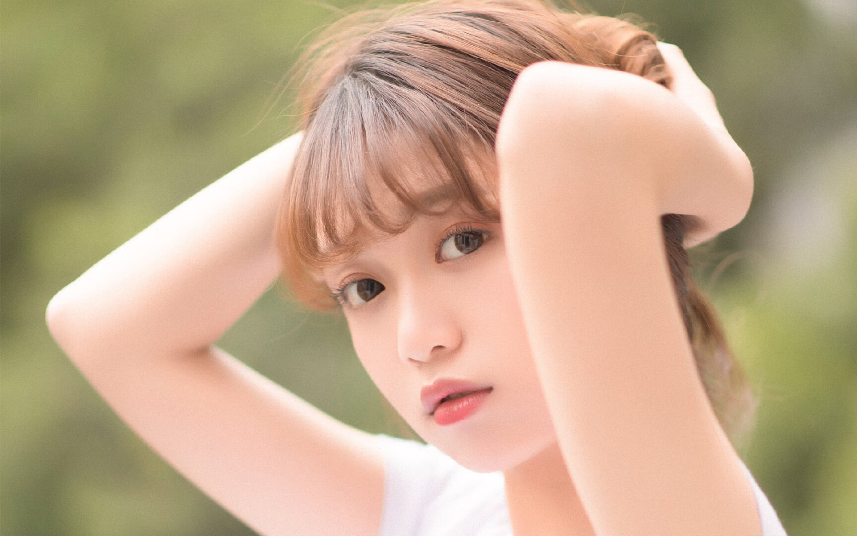 纽卡斯尔整体协作压制对方控球意图,纽卡斯尔球队