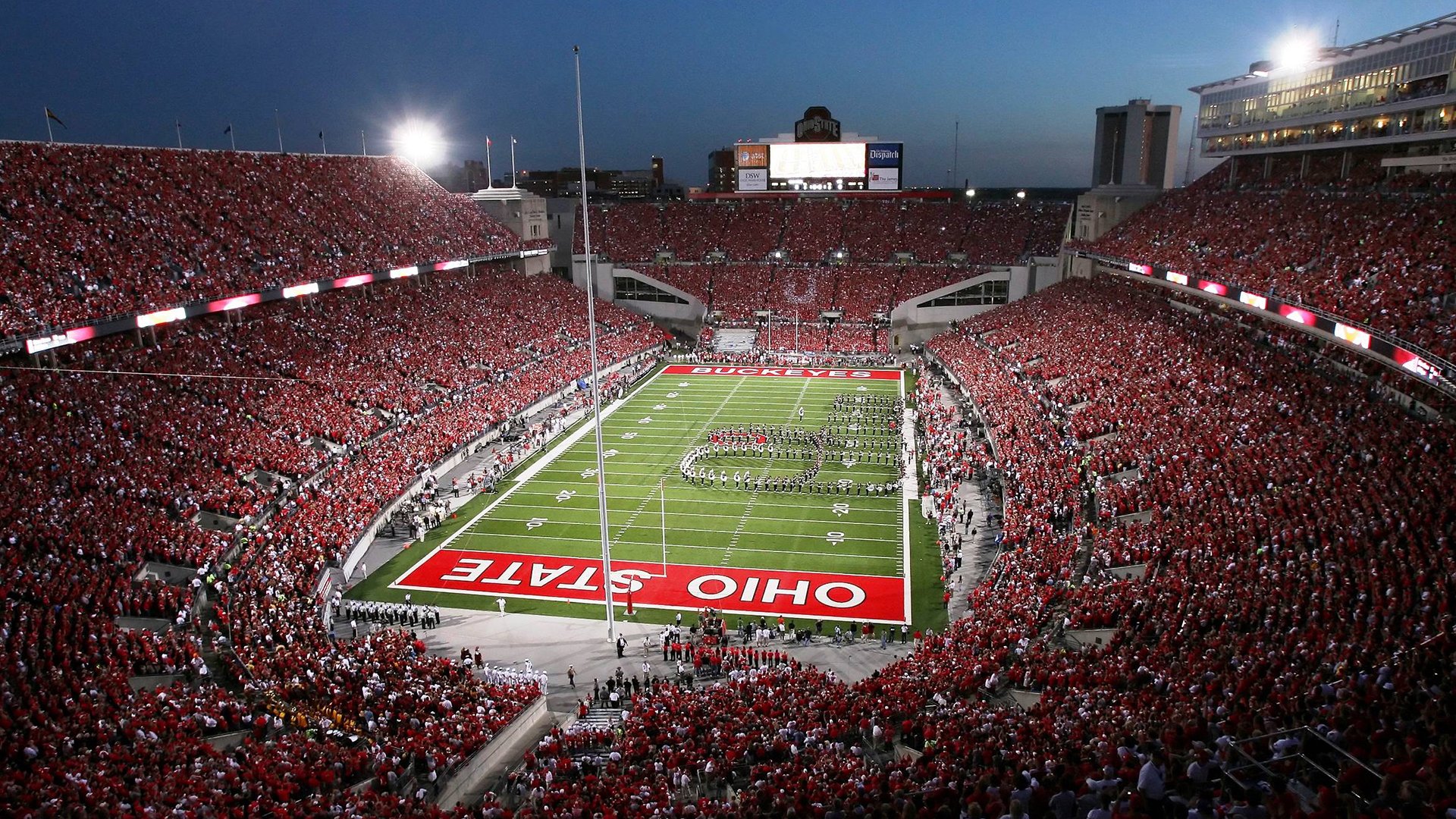 《电竞与高校合作：打造产学研一体化的新典范》，电竞学校和普通学校的区别